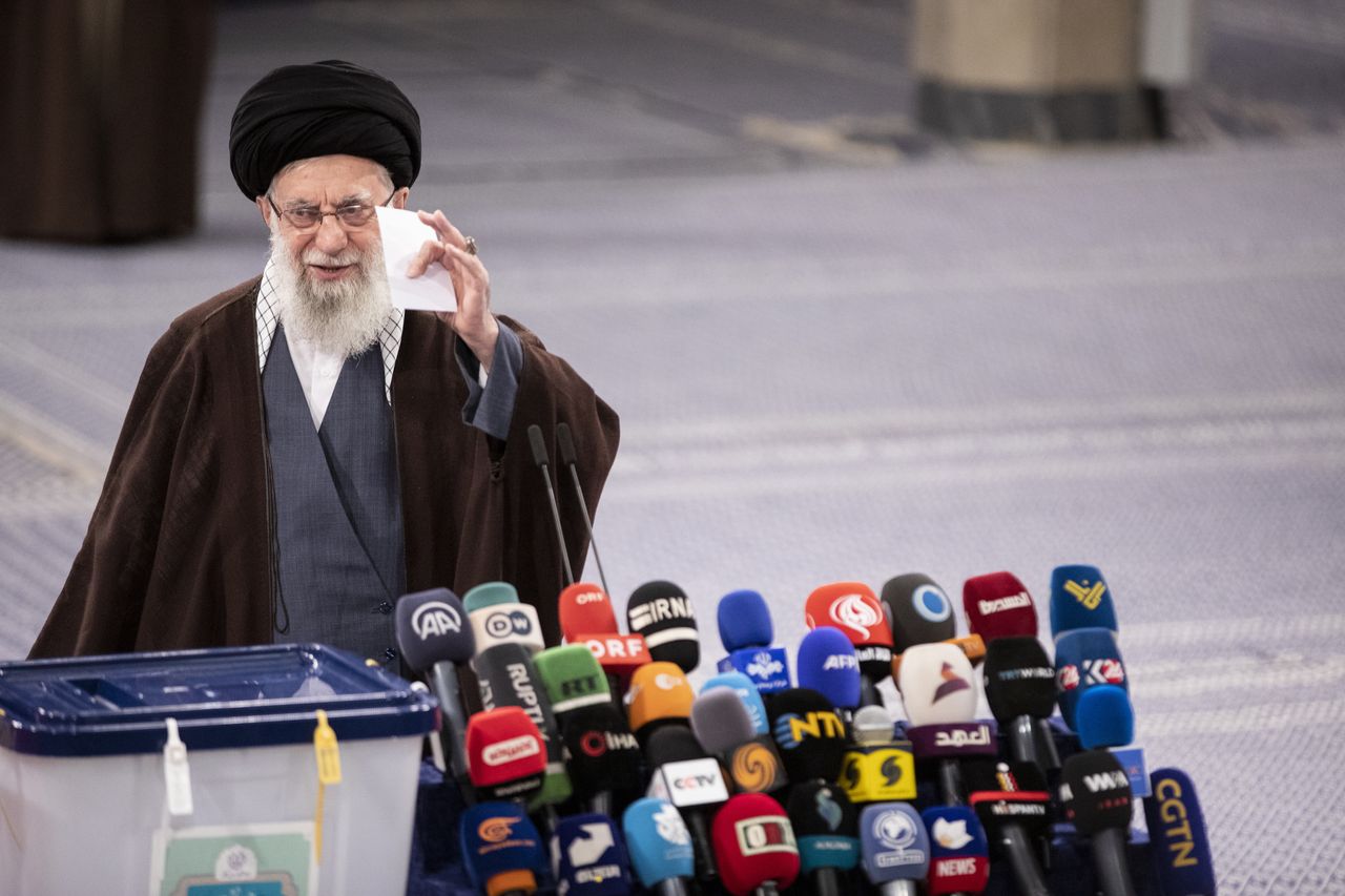TEHRAN, IRAN - 2024/03/01: Iran's supreme leader Ayatollah Khamenei speaks to journalists while casting his vote in the parliamentary elections and the elections for the Council of Experts. (Photo by Sobhan Farajvan/Pacific Press/LightRocket via Getty Images)