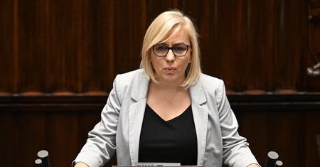 To dlatego rozdzielili wiatraki od cen prądu. Chodzi o prezydenta?