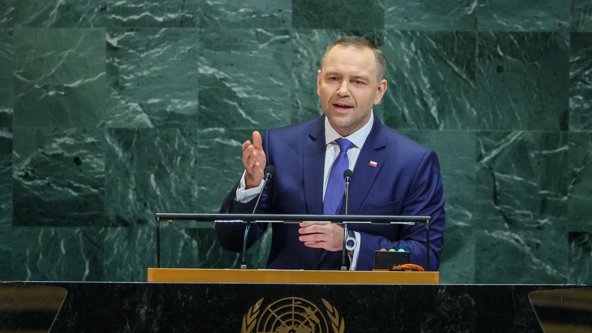 Nowy Jork, USA, 23.09.2025. Prezydent RP Karol Nawrocki przemawia podczas debaty generalnej 80. Sesji Zgromadzenia Ogólnego ONZ w Nowym Jorku, w nocy z 23 na 24 bm. (mr) PAP/Leszek Szymański