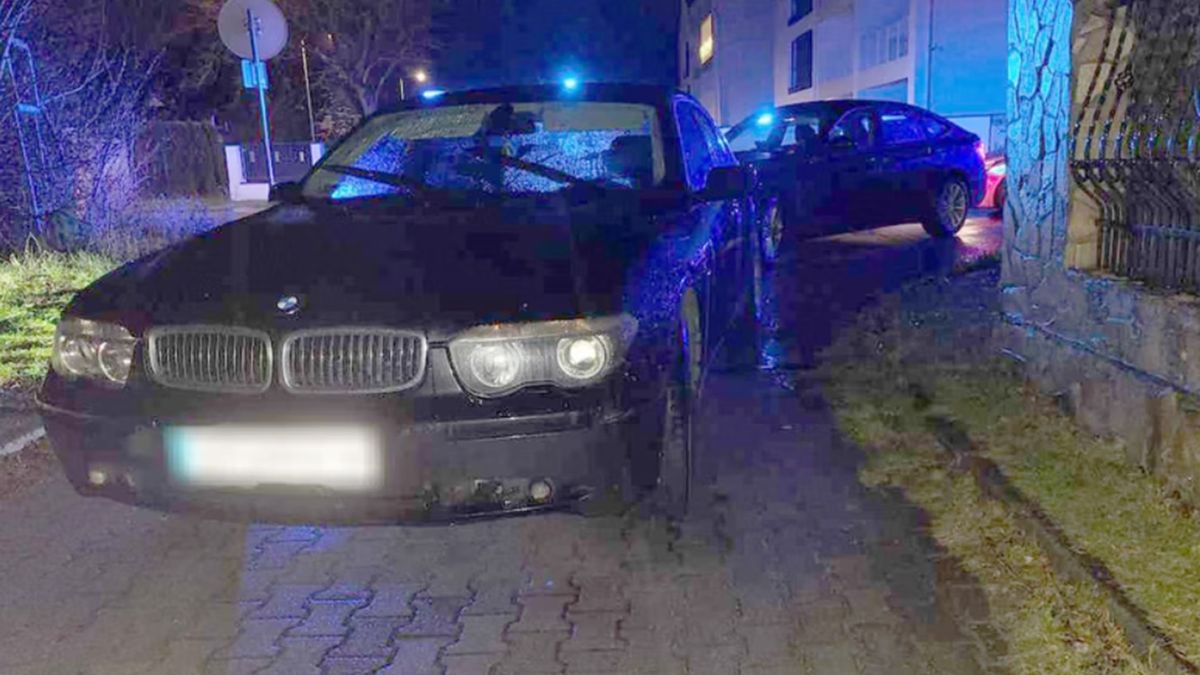 Policjanci zatrzymali kierowcę BMW