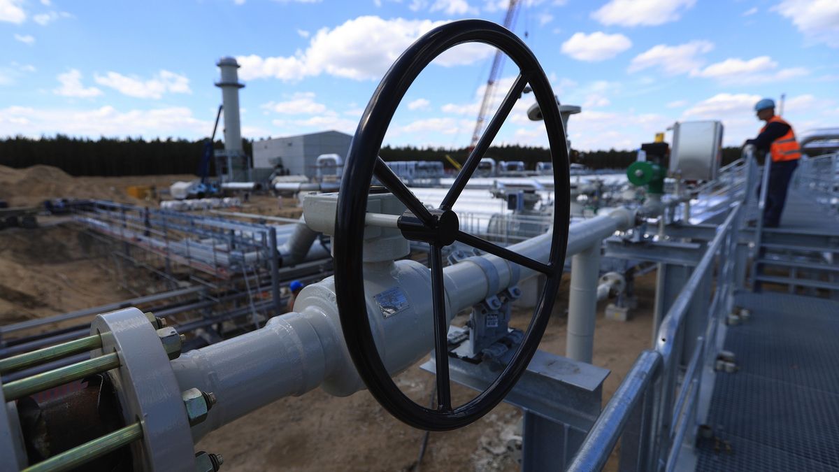 Amerykanie nakładają nowe sankcje na Nord Stream 2. "Waszyngton obiera niezwykły kurs" 