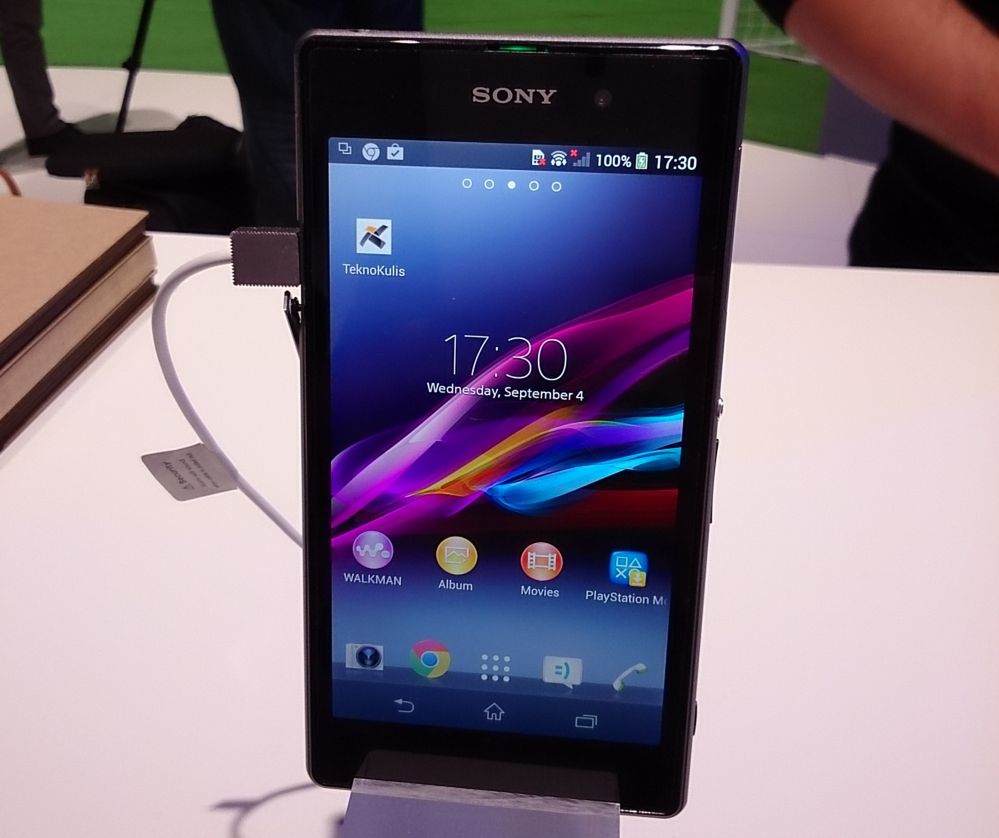 Sony Xperia Z1 (fot. Krzysztof Kurek)