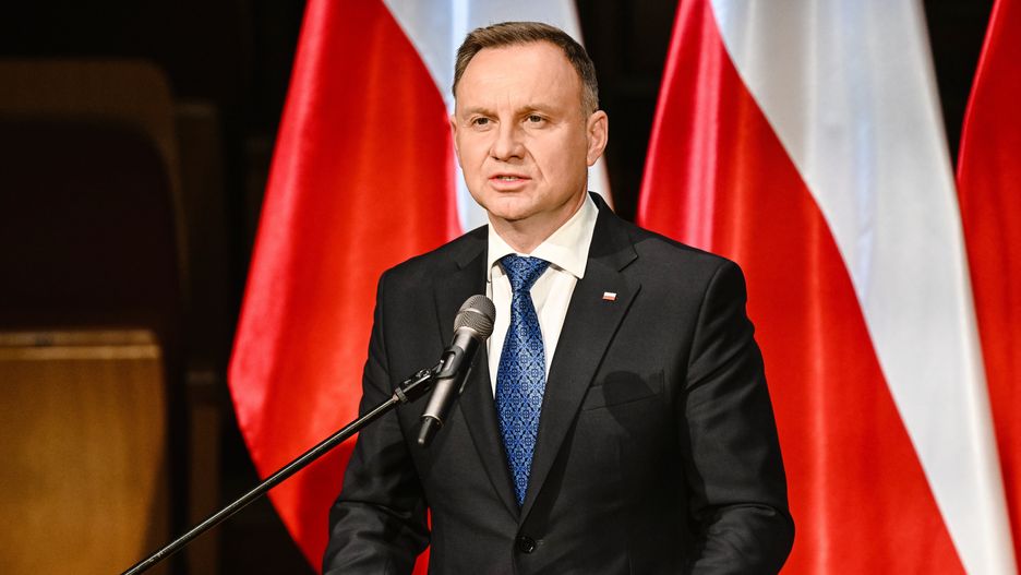 Andrzej Duda
Gda�sk, 15.06.2023. Prezydent Andrzej Duda podczas inauguracji XXXVII Zjazdu Polskiego Towarzystwa Pediatrycznego, 15 bm. w Filharmonii Ba�tyckiej w Gda�sku. (mr) PAP/Marcin Gadomski
Marcin Gadomski
38 38., Filharmonii Ba�tyckiej, inauguracja, polityk, Polskie Towarzystwo Pediatryczne, Polskiego Towarzystwa Pediatrycznego, XXXVII, zjazd