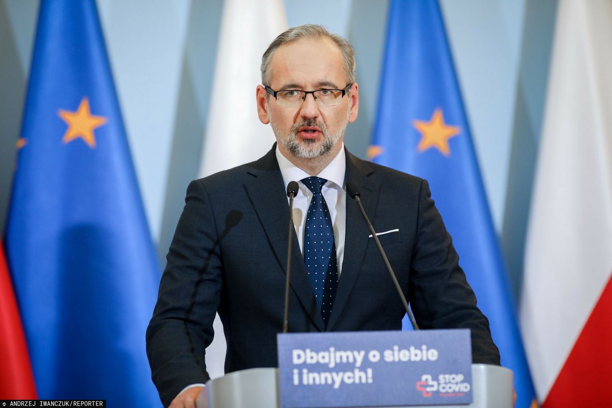 Minister Zdrowa: "Rozważamy ograniczenie usług dla osób niezaszczepionych na COVID-19"
