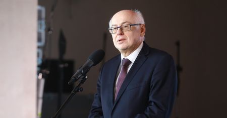 UE groźniejsza niż Putin? Czarzasty dosadnie o doradcach Kaczyńskiego: głupki