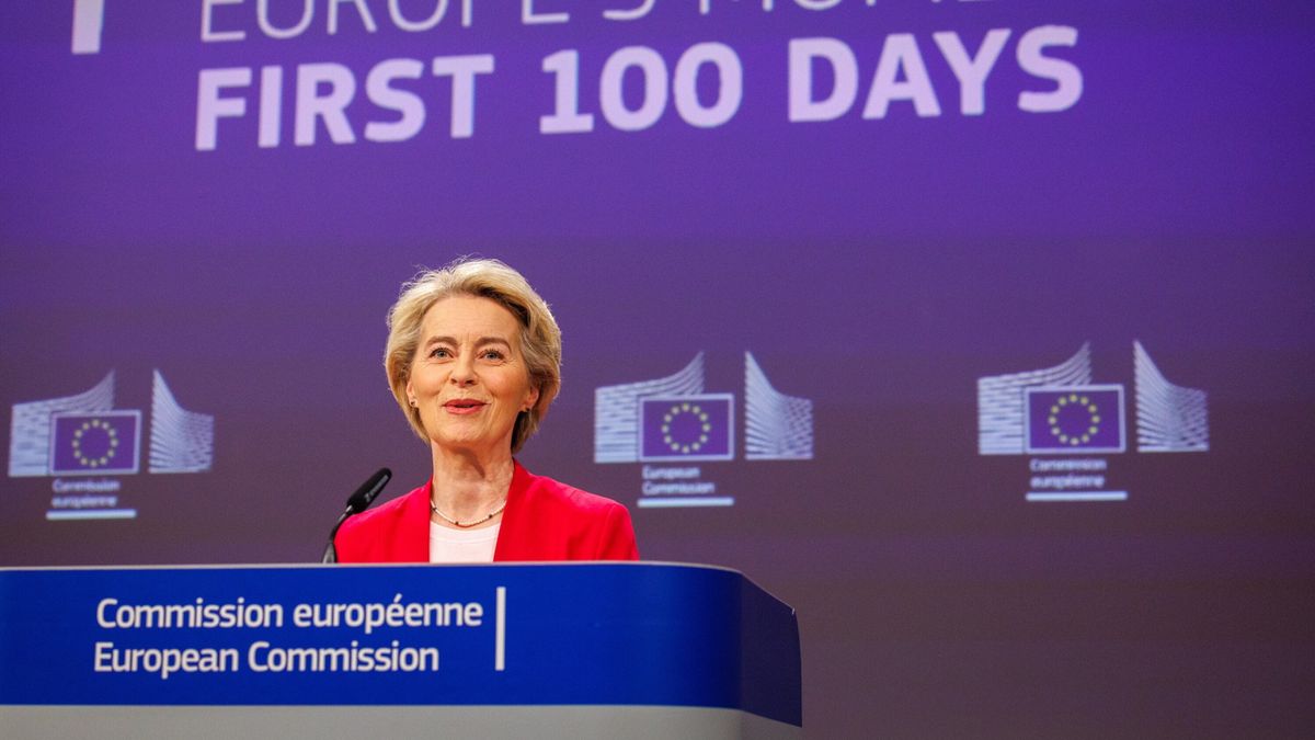 EU Commission President Ursula von der Leyen ahead of the first 100 days of her second term
epa11950906 EU Commission President Ursula von der Leyen delivers a statement ahead of the first 100 days of her second mandate in Brussels, Belgium, 09 March 2025. President von der Leyen will review the Commission's achievements and outline its priorities for the coming months.  EPA/OLIVIER MATTHYS 
Dostawca: PAP/EPA.
OLIVIER MATTHYS
press, EU, CONFERENCE