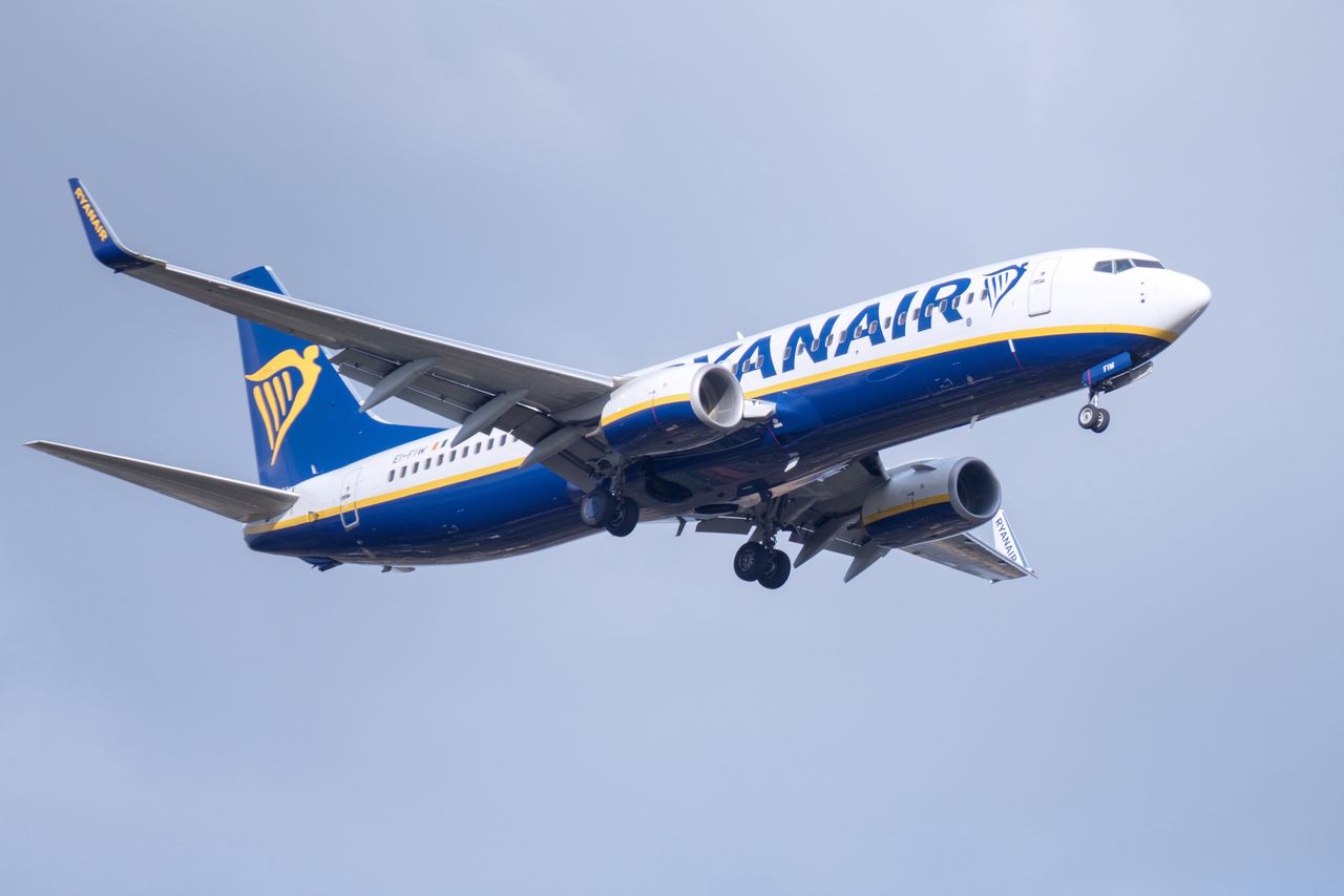 Ryanair. Piloci nagrali zabawne filmiki. Linie lotnicze: "to nieprofesjonalne"