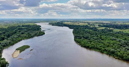 Śląskie. Naukowcy przepłyną całą Wisłę. W akcji unikatowa łódź i balon