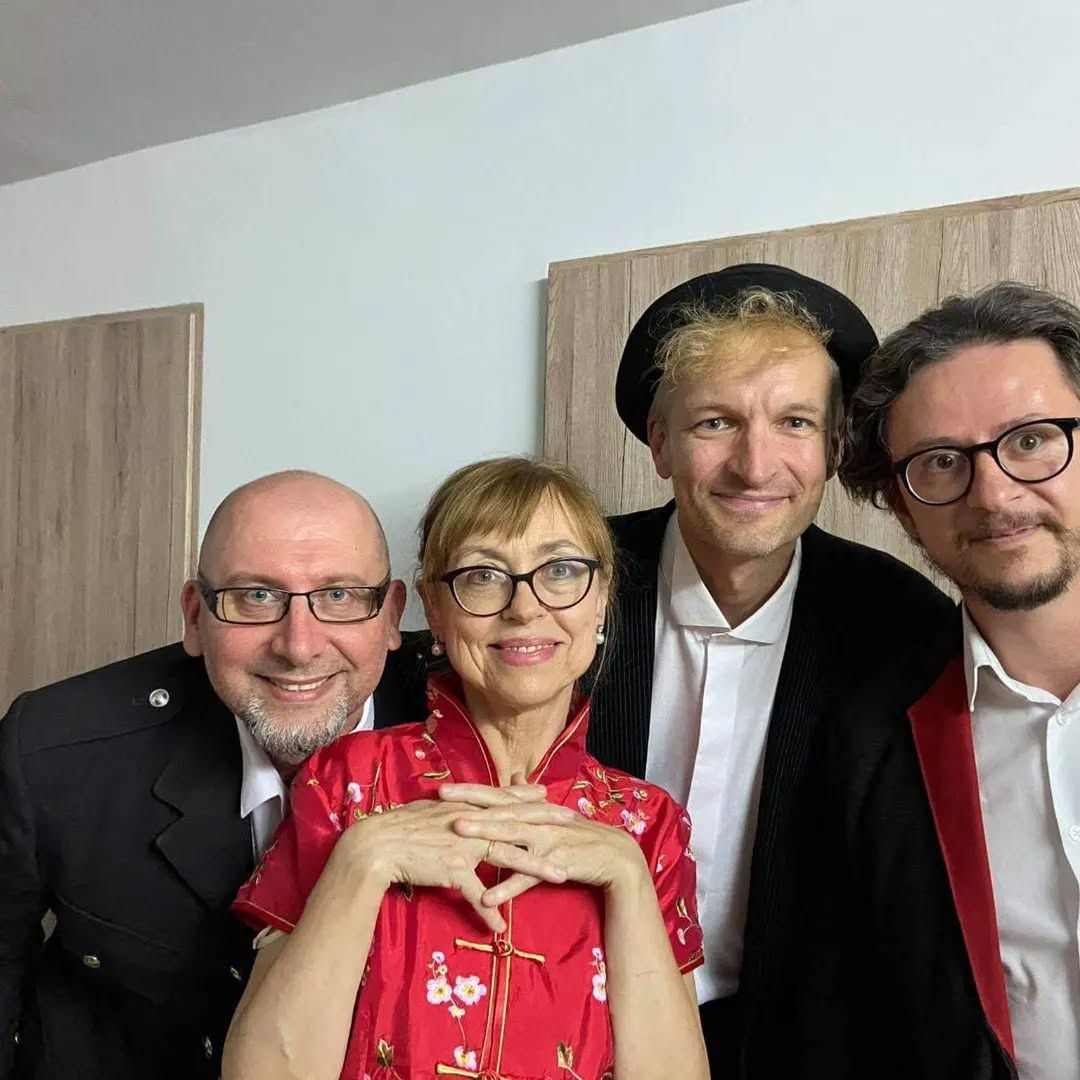 Monika Rosca z zespołem Plateau