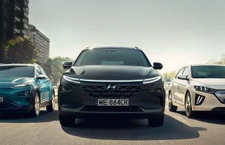 Hyundai promuje swoje elektryczne modele jako samochody przyszłości dostępne już dziś (wideo)