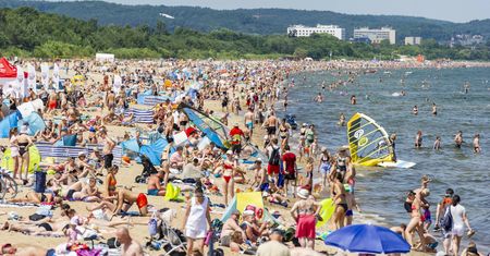 Wojny plażowe. "Pani ubierze to dziecko"
