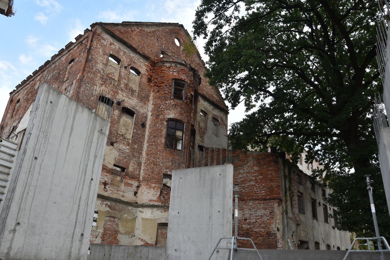Tarnów: Trwa budowa ekskluzywnego hotelu