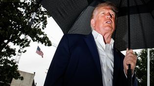 Donald Trump zapowiada kolejne rozmowy z Iranem. Wciąż rozważa bombardowania