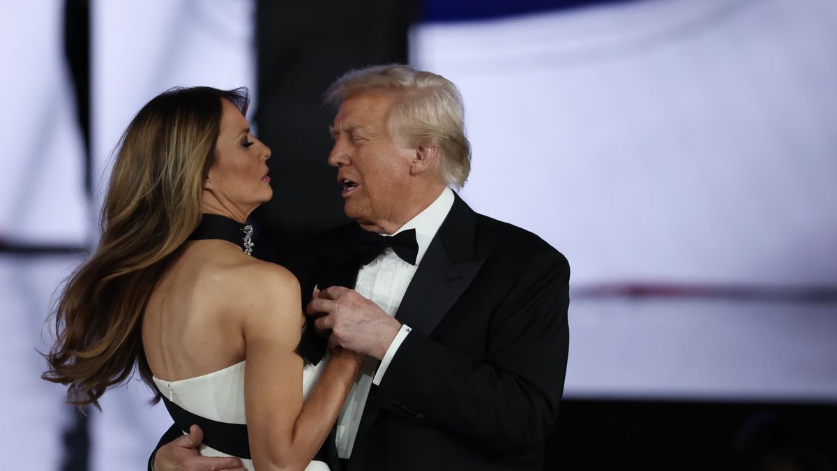 Newly-Sworn In President Donald Trump Wszyscy patrzyli na Melani