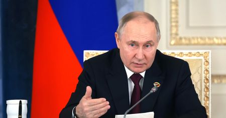 Ile Putin ma na koncie? "Kwota jest współmierna do jego dochodów"