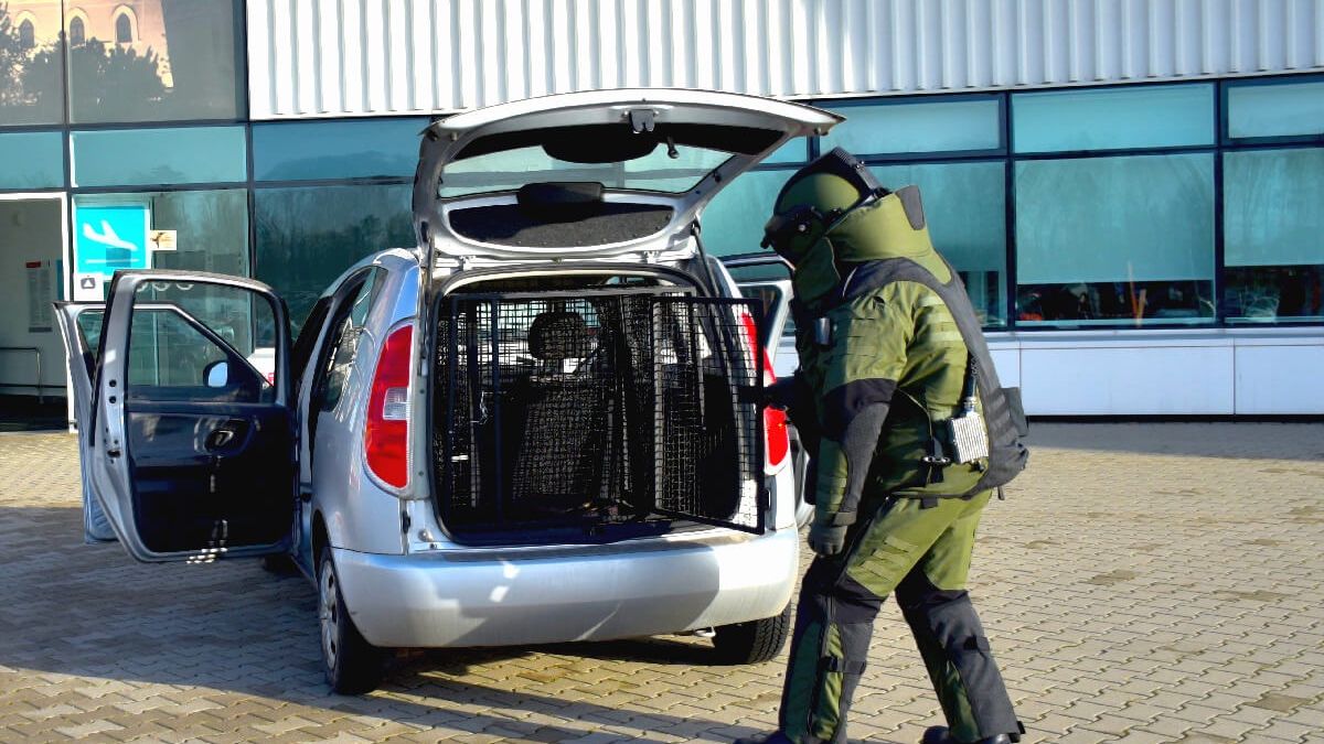 Bomba na lotnisku w Lublinie