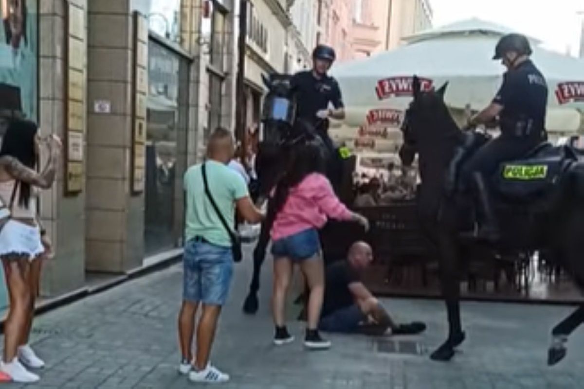 Dramat w Katowicach. Porażające nagranie z interwencji policji