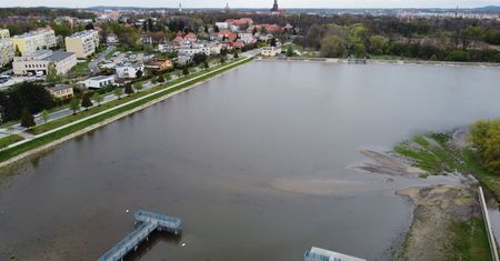 Świdnica. Koniec prac naprawczych. Poziom wody w Zalewie Witoszówka w końcu wróci do normy