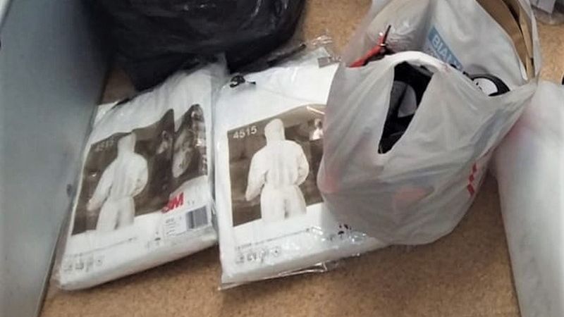 Wrocław. Koronawirus. Policja odzyskała większość ukradzionego sprzętu ochrony osobistej