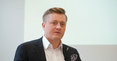 "Dość poniżające". Pełnomocnik Romanowskiego ujawnia szczegóły akcji