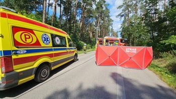 Śmiertelny wypadek motocyklisty na Mazowszu. Nie żyje policjant