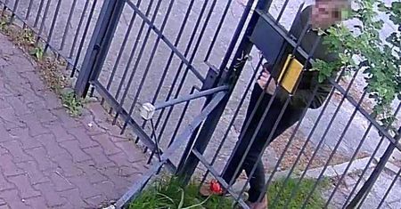 Lublin: Próbował włamać się do domu wybijając szybę. Kto go rozpoznaje?