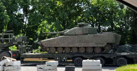Przyjechała po Rosjan. Bestia ze Szwecji już w Ukrainie