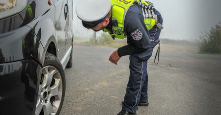 Policjant może sprawdzić "na oko". Nie musi robić pomiarów