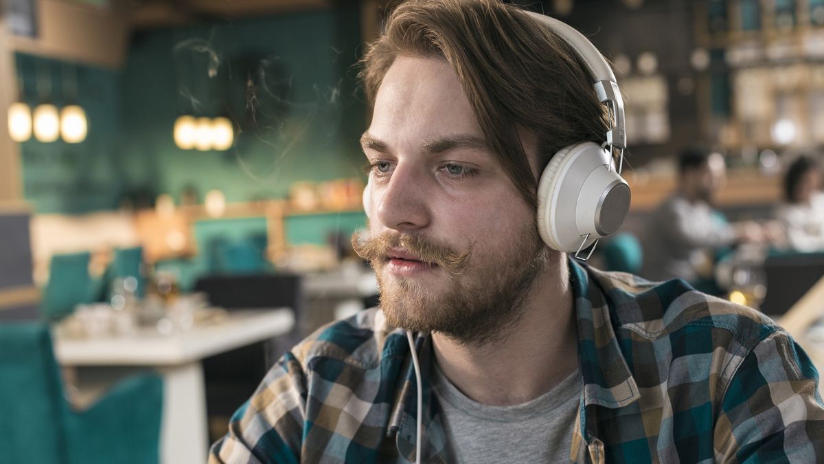 Palenie fatalnie wpływa na wzrok