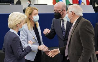 Zachód uderza w dostawy surowców energetycznych Rosji. O odcięciu się od gazu nie ma mowy