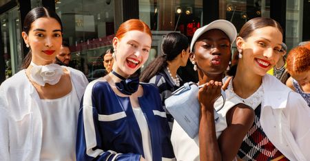 Fashion Week w Nowym Jorku. Przyglądamy się gwiazdom i trendom