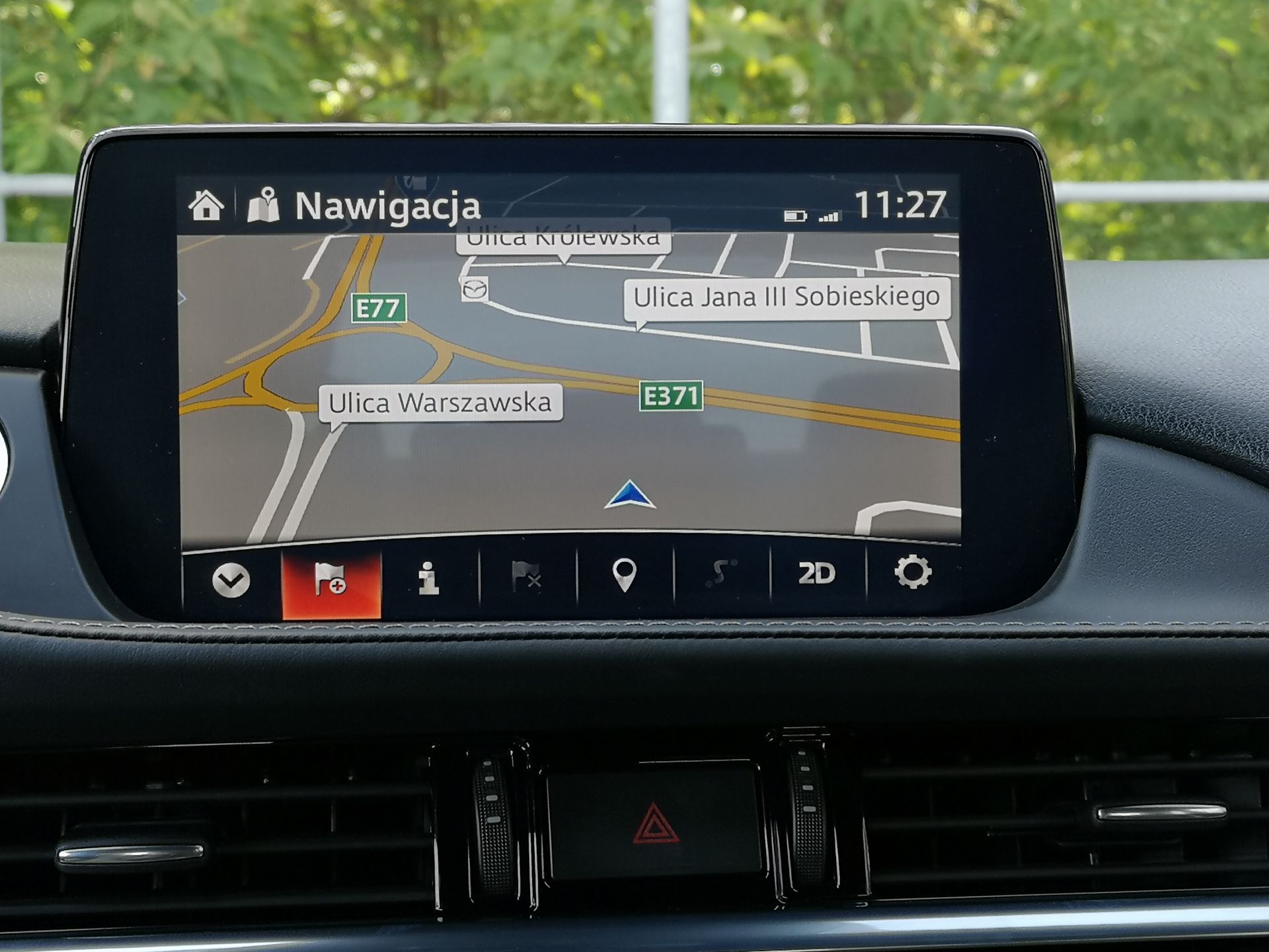 Mazda 6: Systemy bezpieczeństwa, kamera 360 stopni oraz zestaw audio BOSE 9