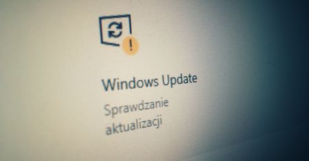 Windows 10 przyspiesza z migracją na nowsze wersje. Nawet tam, gdzie nie musi
