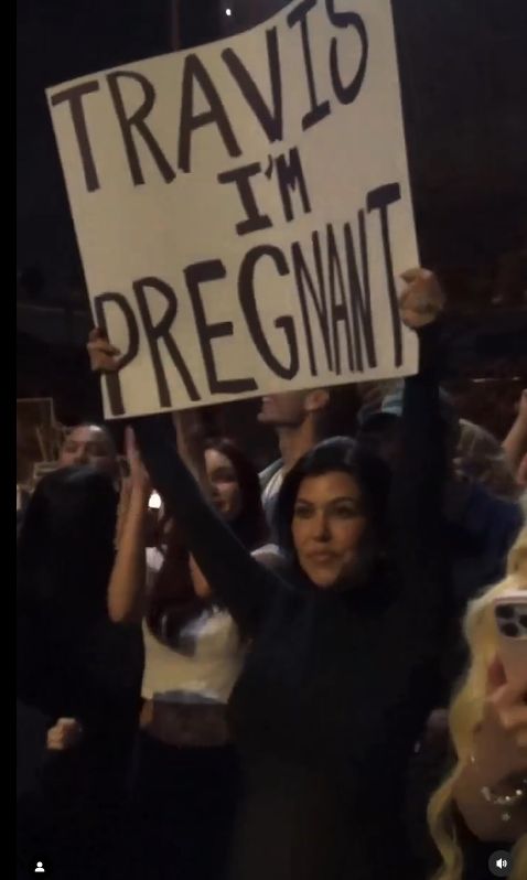 Kourtney Kardashian jest w ciąży