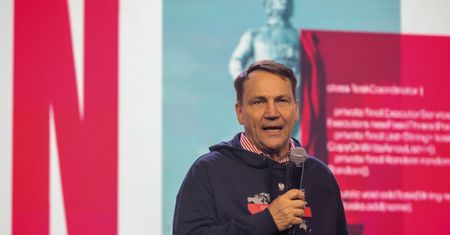 Sikorski omawiał przyszłość Ukrainy z Zełenskim i Starmerem