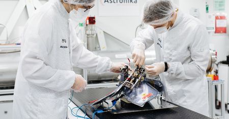 Start misji JUICE. Oto polskie akcenty i naukowe zasługi w kosmosie