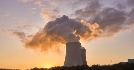 Polska stawia na atom! Ruszyły przygotowania do budowy pierwszej elektrowni jądrowej na Pomorzu