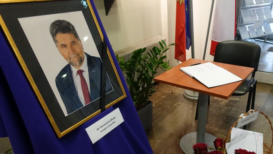 Śląskie. Pogrzeb wicestarosty bielskiego Grzegorza Szetyńskiego odbędzie się 6 kwietnia w Kozach.