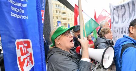 Na wiosnę czeka nas fala protestów antyrządowych? "Stracą 12 proc. realnej pensji"