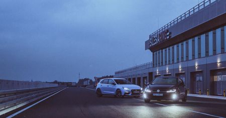 VW Golf GTI kontra Hyundai i30 N: pojedynek legendy z debiutantem na Silesia Ringu