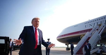 Trumpowi nie spodobały się ich artykuły. Dziennikarze wezwani do sądu
