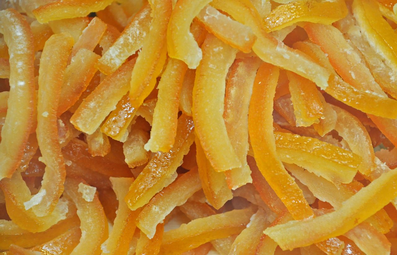 Jak zrobić skórkę pomarańczową? Bardzo prosty przepis