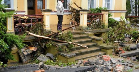 Małżeństwo z Niemiec zginęło w Lądku-Zdroju. Byli w samochodzie