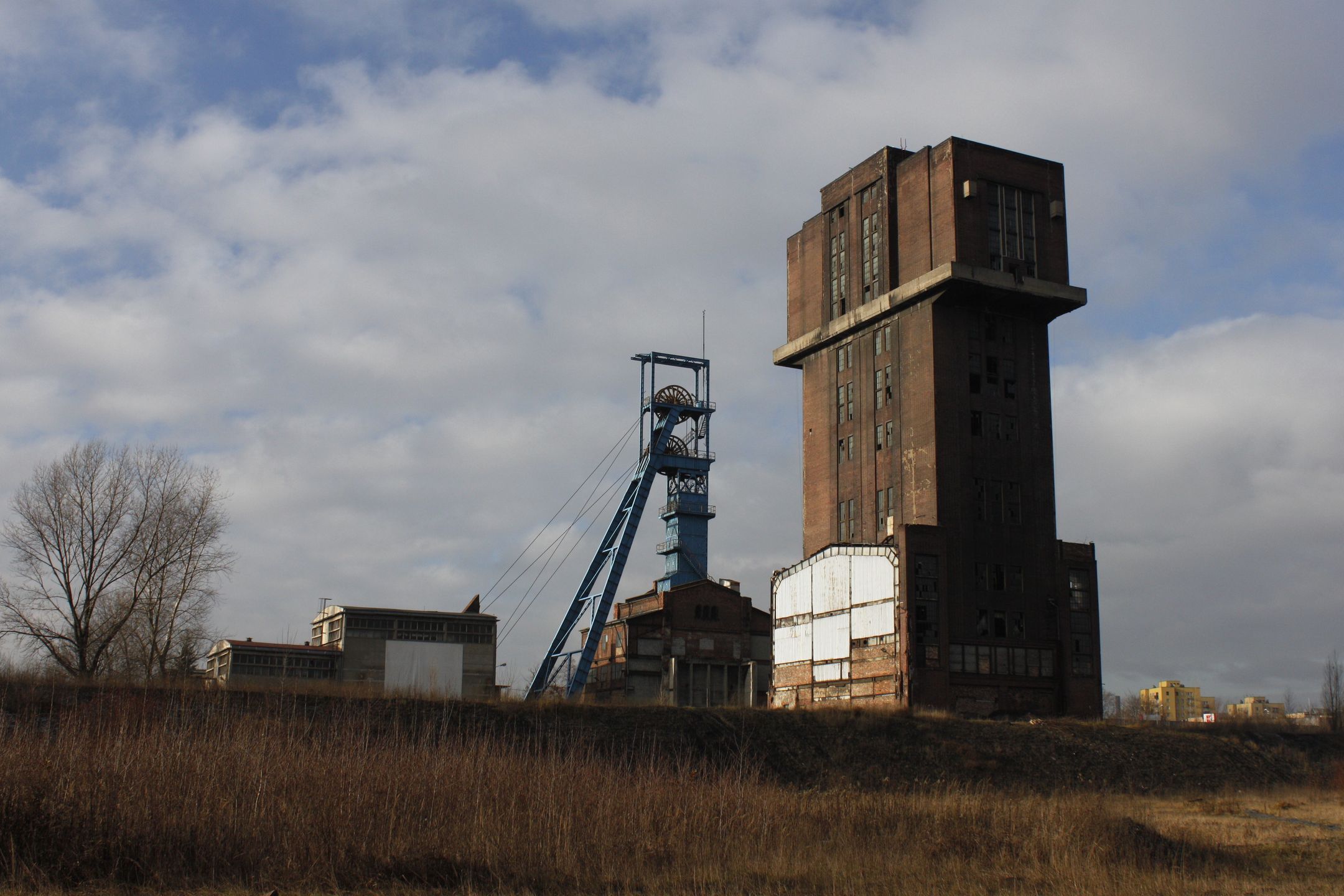 lighthouse, sky, building, landscape, farm, industry, architecture, tower, grain, agriculture, industrial, field, nature, blue, rural, light, old, factory, coast, plant, mill, sea, power, energy, silo, coal mine, mine, szyb krystyna, kwk, kwk szombierki, bytom, silesia, pollution, abandoned, mine shaft, crane, mining, urbex, russia, water