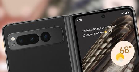 Pixel Fold zapowiada się fantastycznie. Google nie upilnował ani zdjęć, ani specyfikacji
