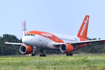 Kuriozalna sytuacja w Londynie. Kazali pasażerom wyjść z samolotu