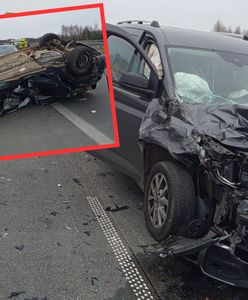 Z auta został wrak. "Zmęczony kierowca może być niebezpieczny"