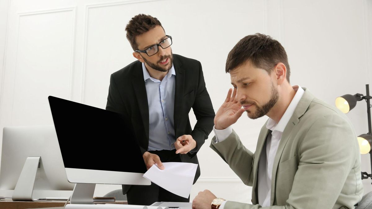 Toksyczni współpracownicy to główna przyczyna braku efektywności i słabej jakości pracy.