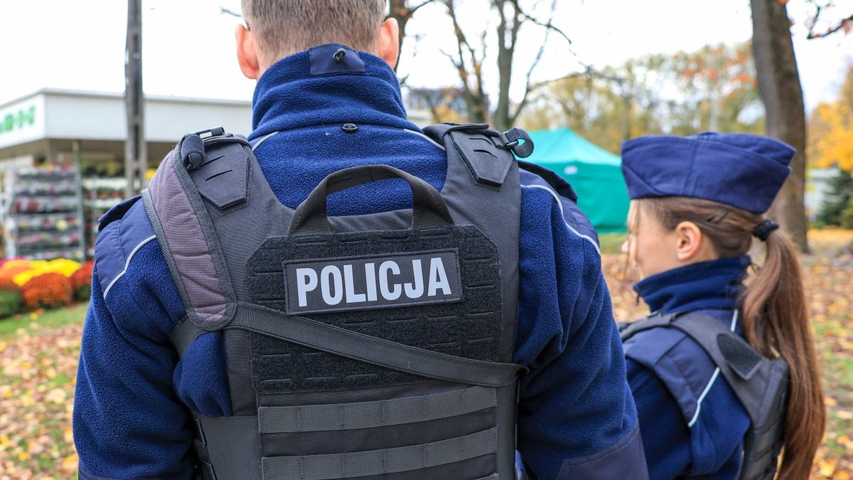 Na cmentarzu znaleziono niewybuch [zdj. ilustracyjne] 