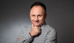 Jacek Wyrzykiewicz, PR&amp;marketing services manager Hochland Polska podsumowuje rok 2019 i wskazuje trendy na rok 2020
